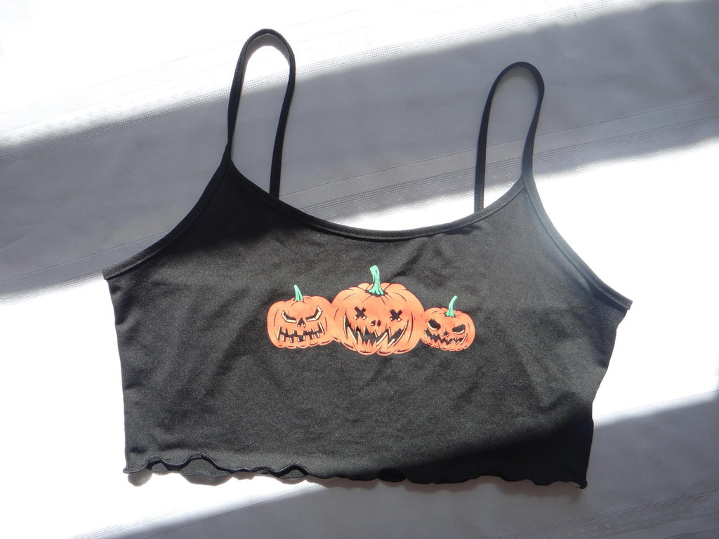 Black Women's Crop Tank Top with Halloween Pumpkin Print