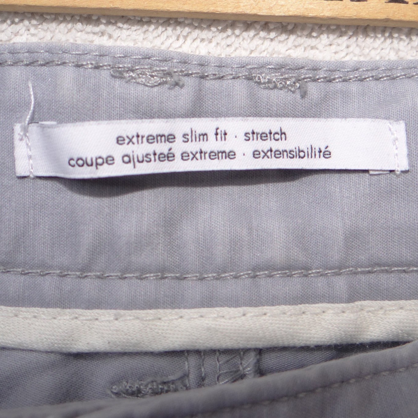 Calvin Klein Mens Extreme Slim Fit Stretch Pants Light Grey 34x32 Chinos