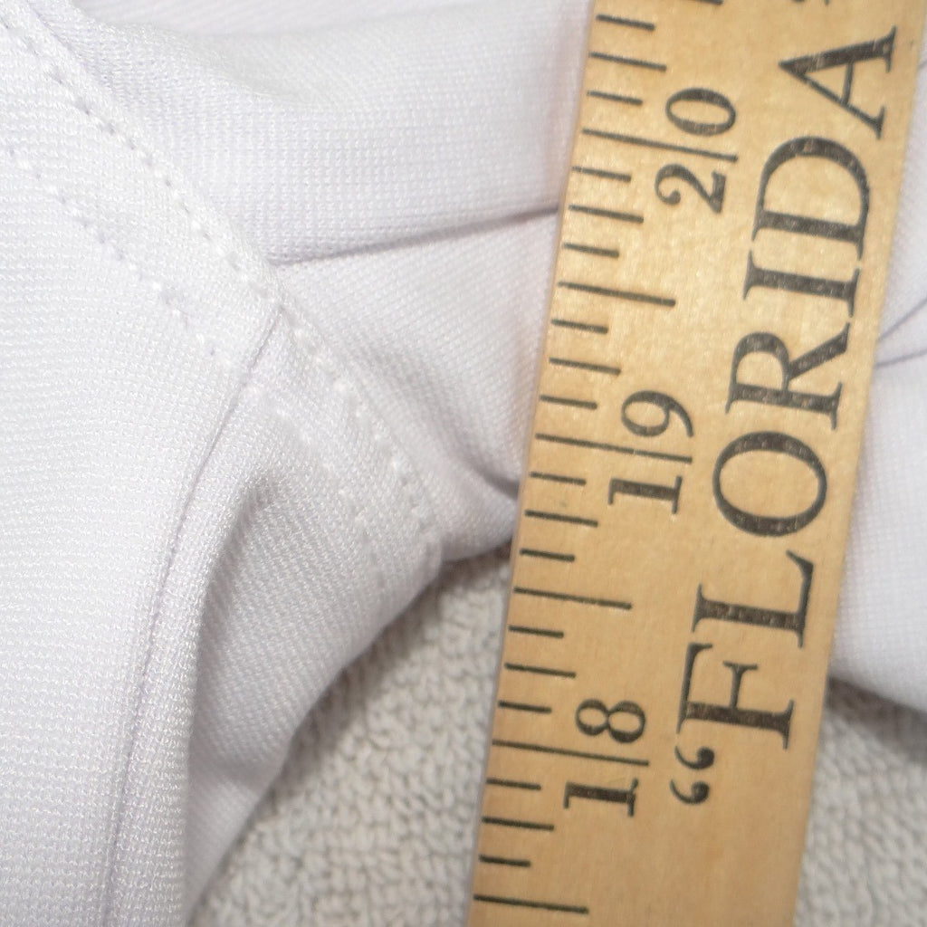 NWT-Nygard Slims White Capri Pants Womens Small Pull On Tummy Control MSRP $49
