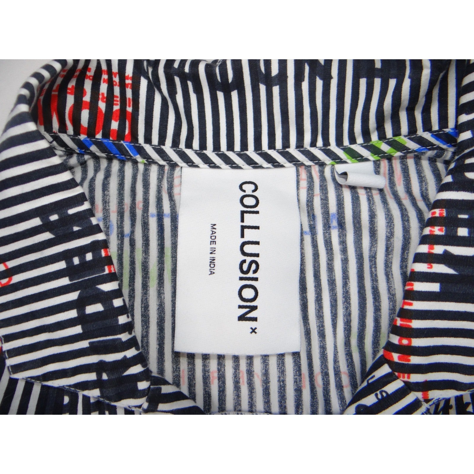 COLLUSION Mens Short Sleeve Button Up Size S Black White Stripe Graphic Print