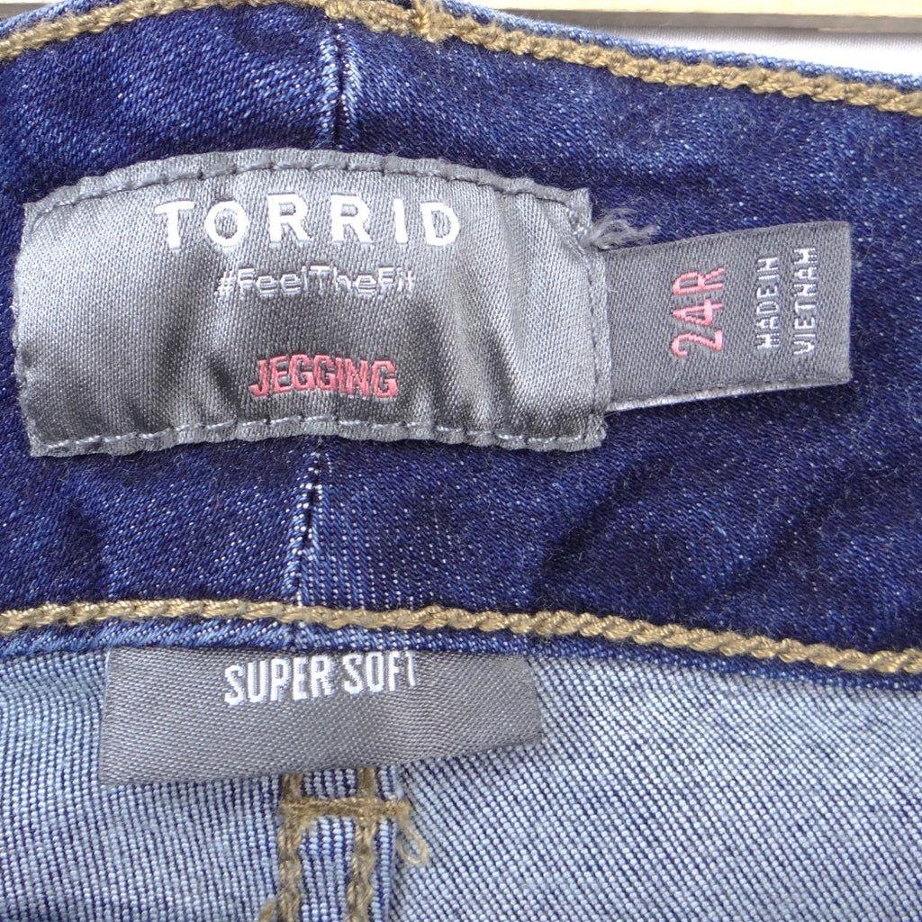 Torrid Super Soft Jeggings Womens 24R Dark Wash Distressed High Rise Skinny Jean