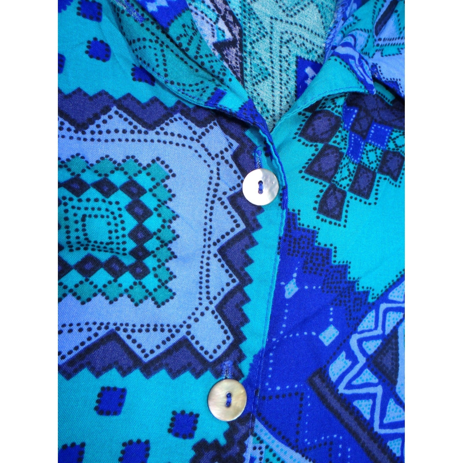 VTG Maygene Geometric Print Short Sleeve Button Up Shirt Women's Size Small Blue