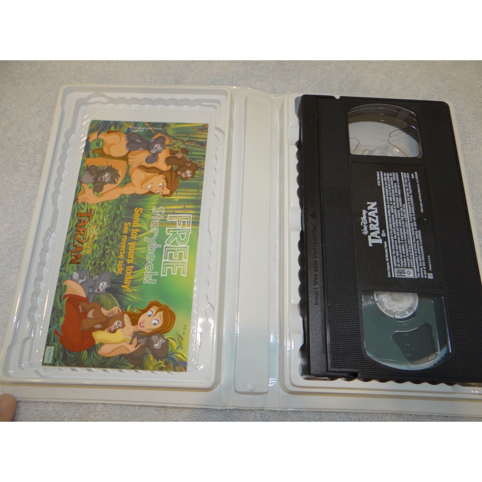 Walt Disney Tarzan VHS 2000 Clamshell Case THX Certified G Rated Animated