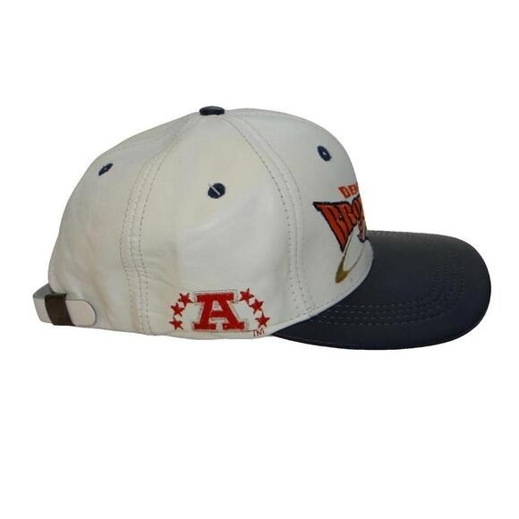 Denver Broncos White and Navy Snapback Hat - NWT