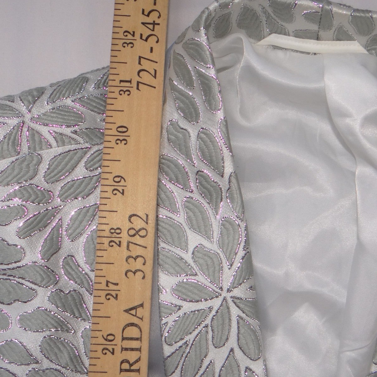 St. Patrick Mens 3XL Silver Floral Brocade Dinner Jacket Blazer & Bow Tie 508-6