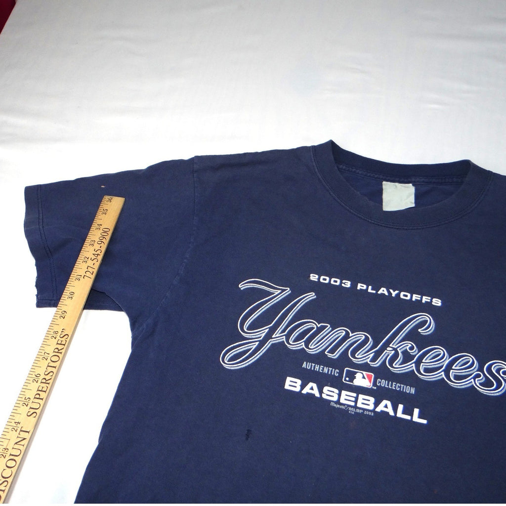 Majestic MLB 2003 Playoffs New York Yankees Baseball TShirt Mens Read Distressed