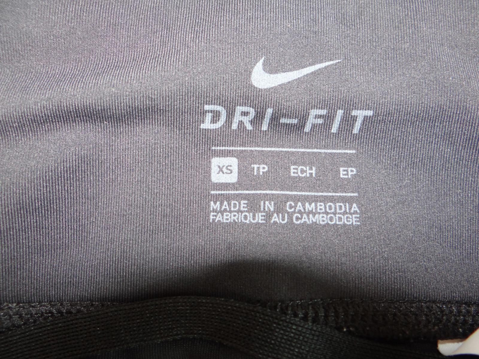 Nike Women's Black Fitness Leggings