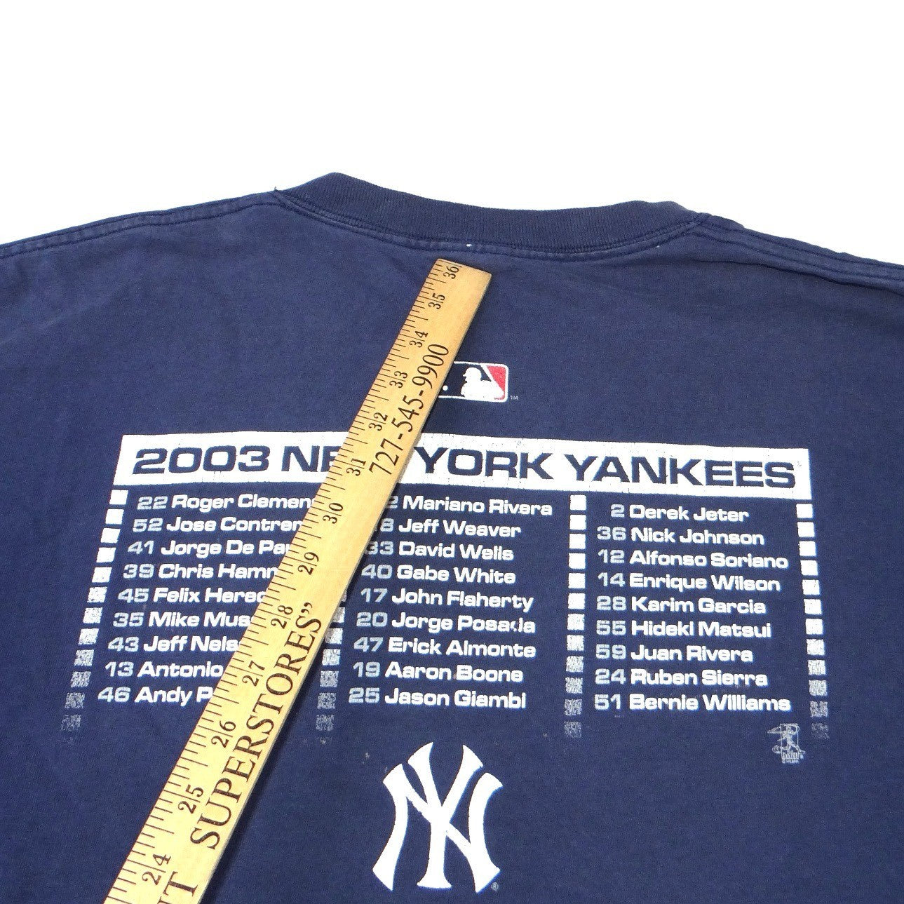 Majestic MLB 2003 Playoffs New York Yankees Baseball TShirt Mens Read Distressed