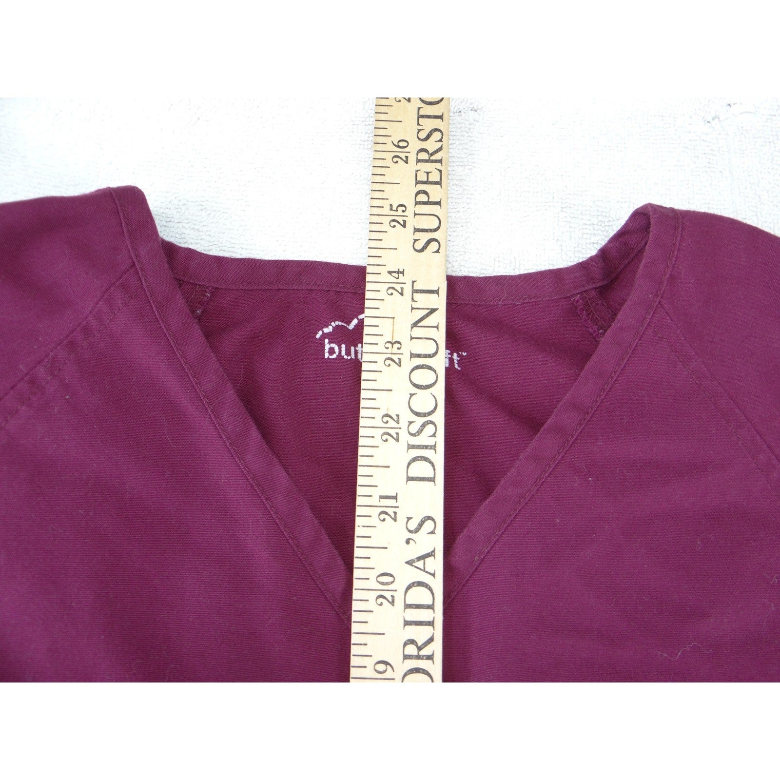 Butter-Soft Womens Scrub Set Burgundy V-Neck Top Elastic Waist Pants Size Small