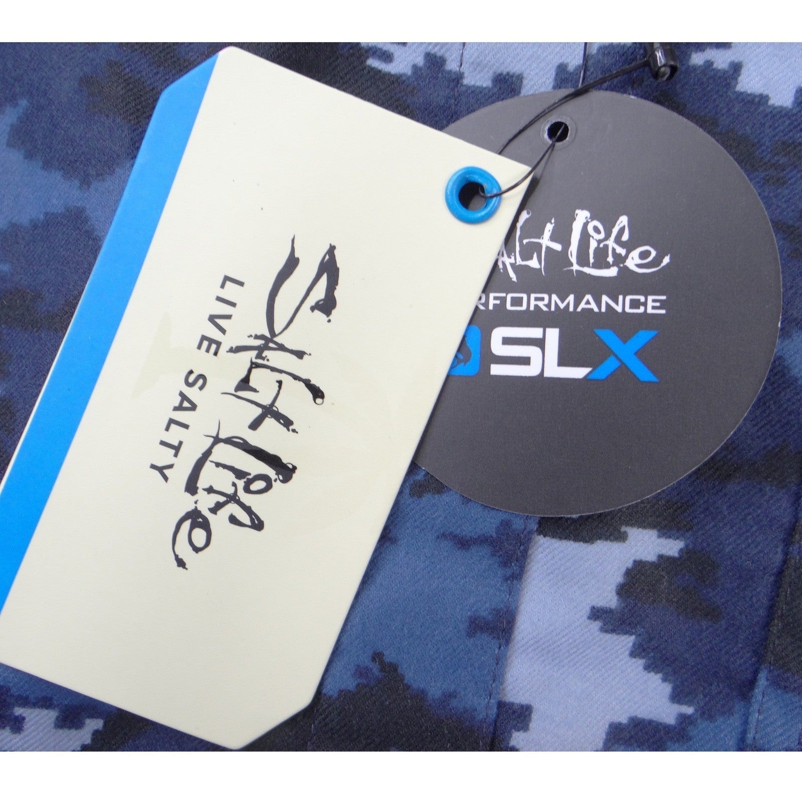 NWT-Salt Life SLX Mens Medium Blue Black Fish Camo Long Sleeve Button Down