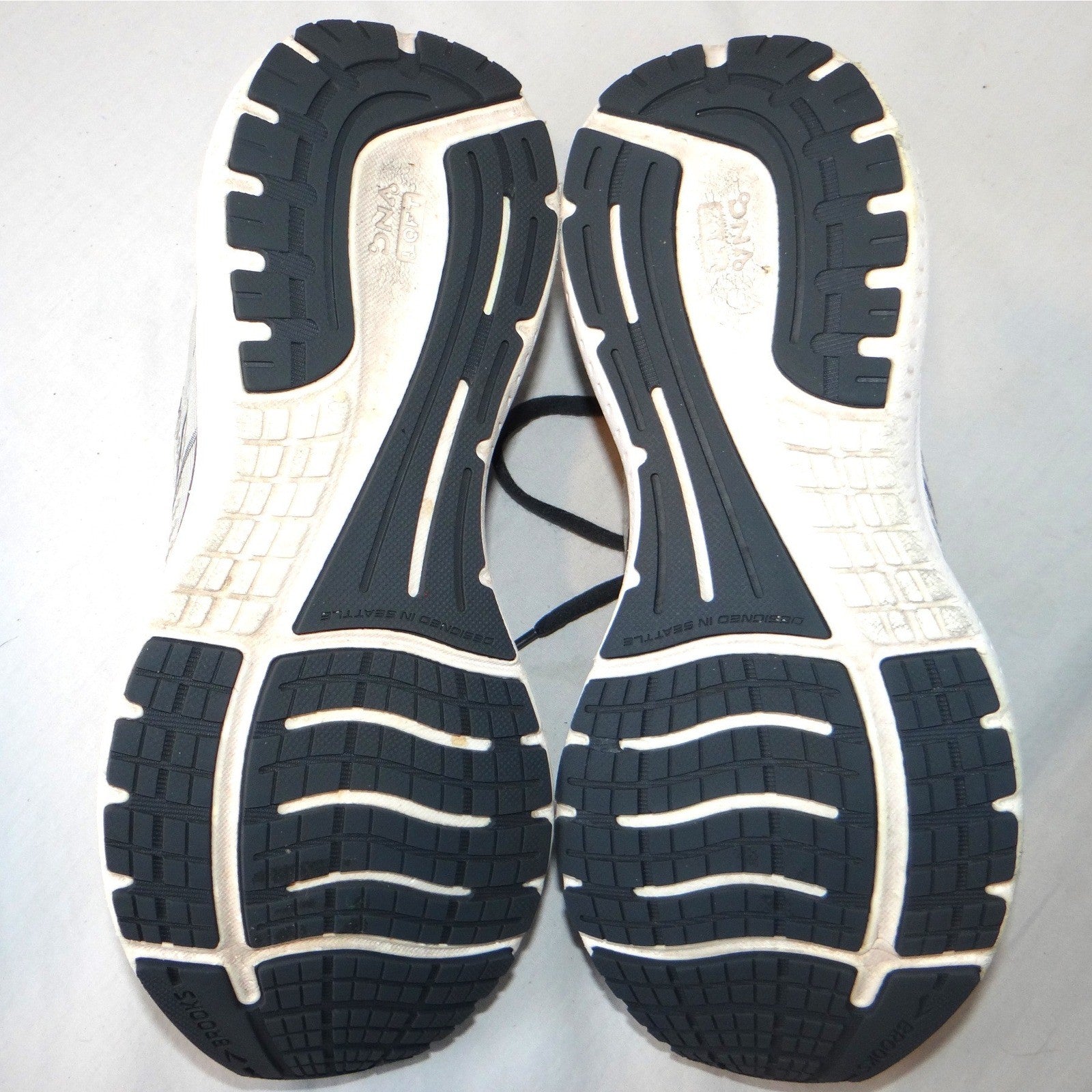 Brooks Ghost 14 Womens Running Shoes Grey Blue Size 9.5 Narrow 2A Sneakers